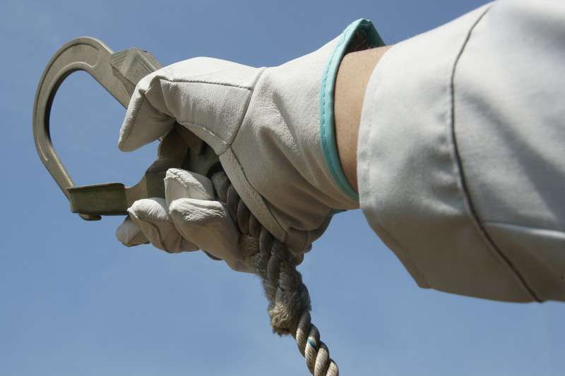 鉄骨鳶の仕事などで使う安全帯とは何？